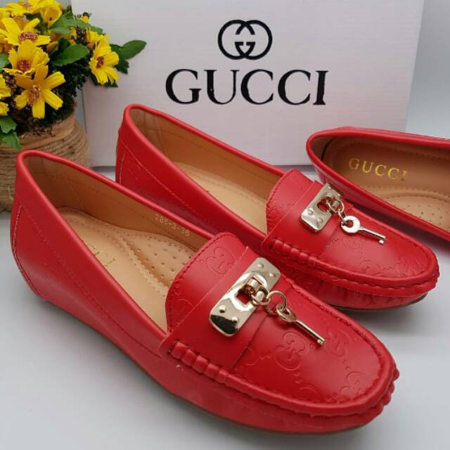 SEPATU WANITA SLIPON GUCCI IMPORT