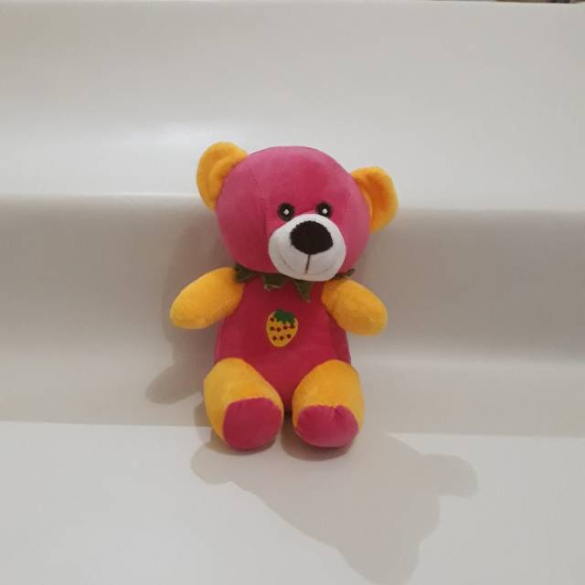 Boneka Beruang bordir strawberry Funworld