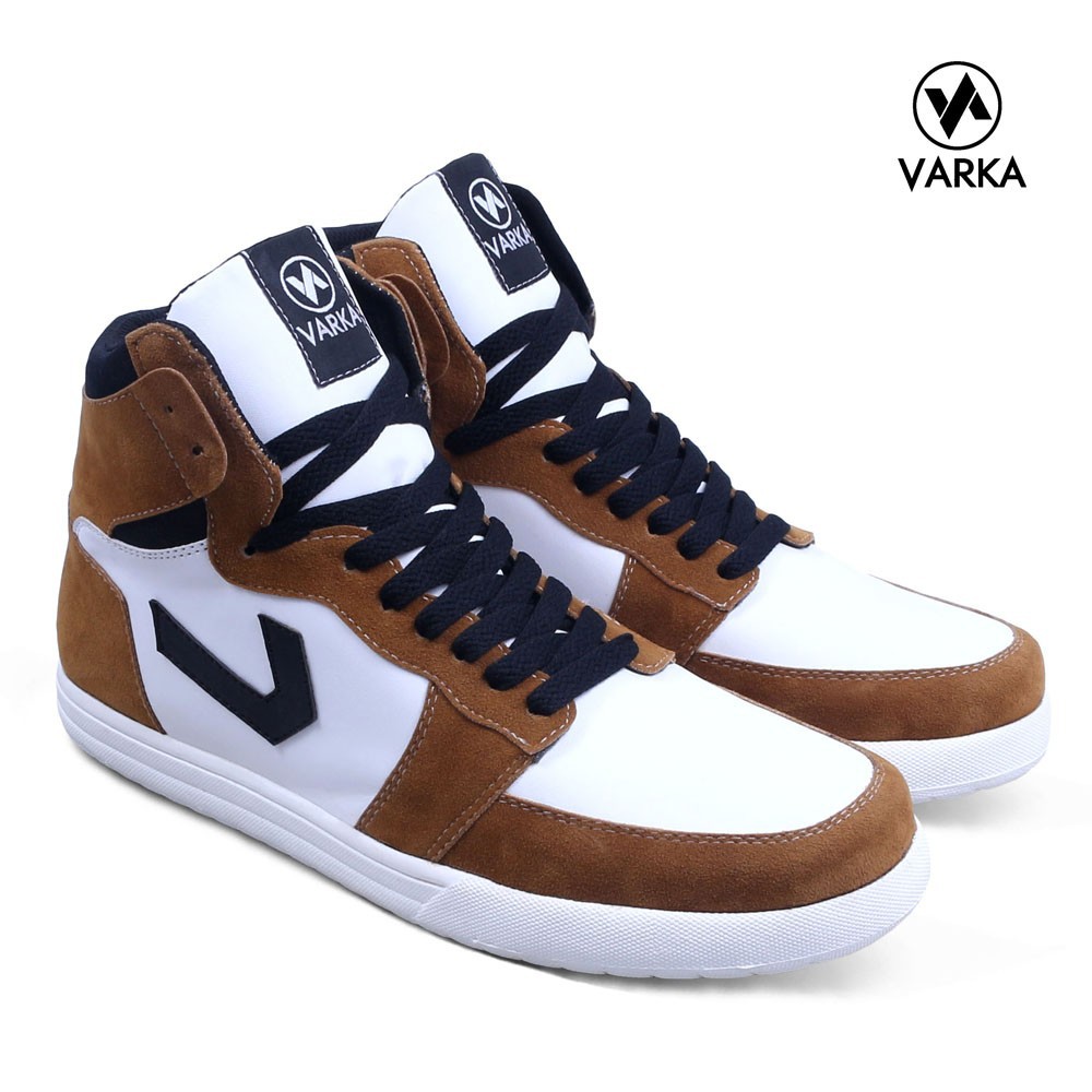 Sepatu Sneaker Pria V 131 Sepatu Sneakers Ketsi Brand Varka Murah Berkualitas Warna Cream Putih