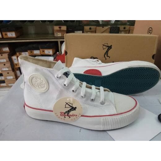 E38X2 Promo.. Sepatu Pria Casual Sneakers Slip On Original   Sepatu Warrior Classic Broken White