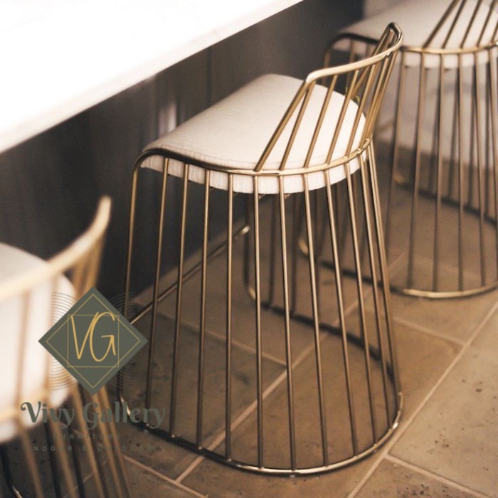 Bar Stool Besi Gold