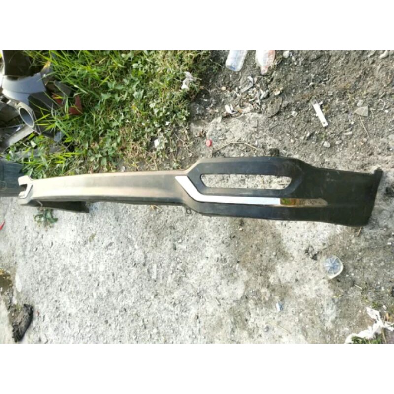 bodykit belakang venturer 2021-2022 original