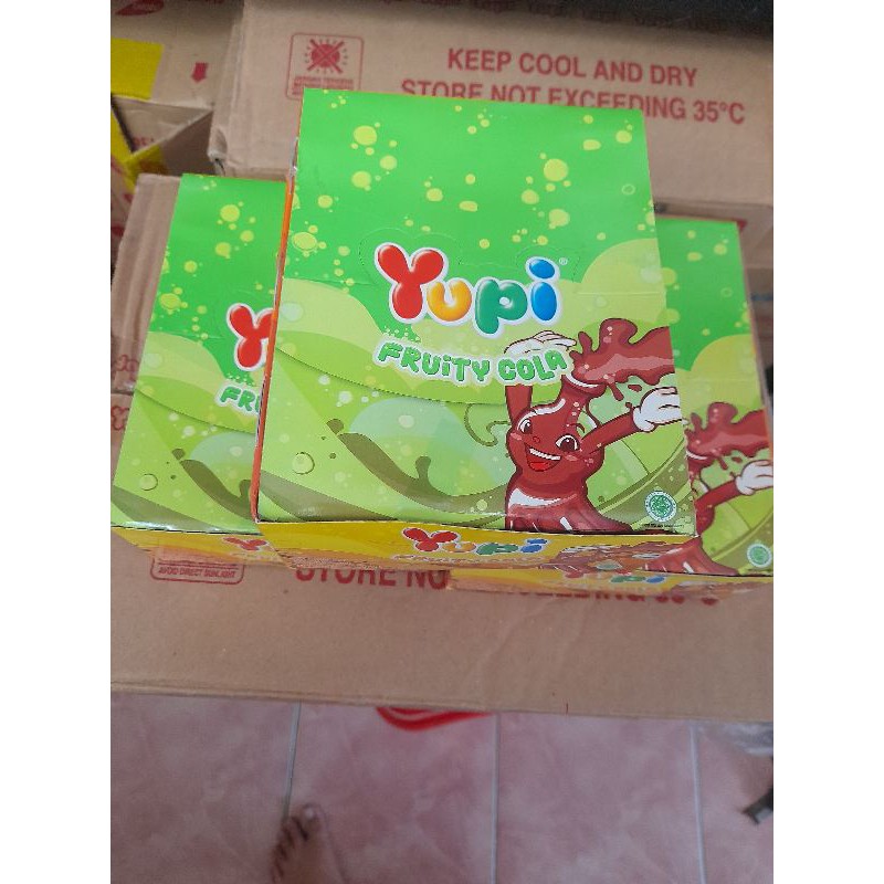

Piscoklegit_ Yupi Fruity Cola Isi 24 Pcs