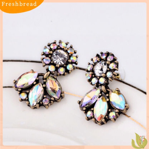 [Fresh] Anting Tusuk Bahan Resin Motif Bunga Bohemia untuk Wanita