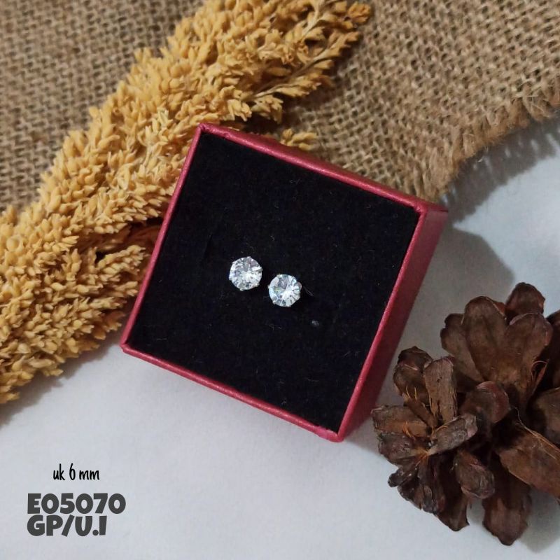 Anting Tindik Nagita Warna Silver 6mm E05070