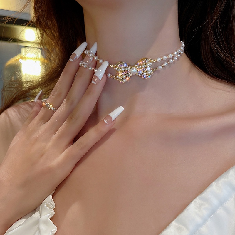 Kalung Rantai Pendek Hias Mutiara Ganda Aksen Berlian