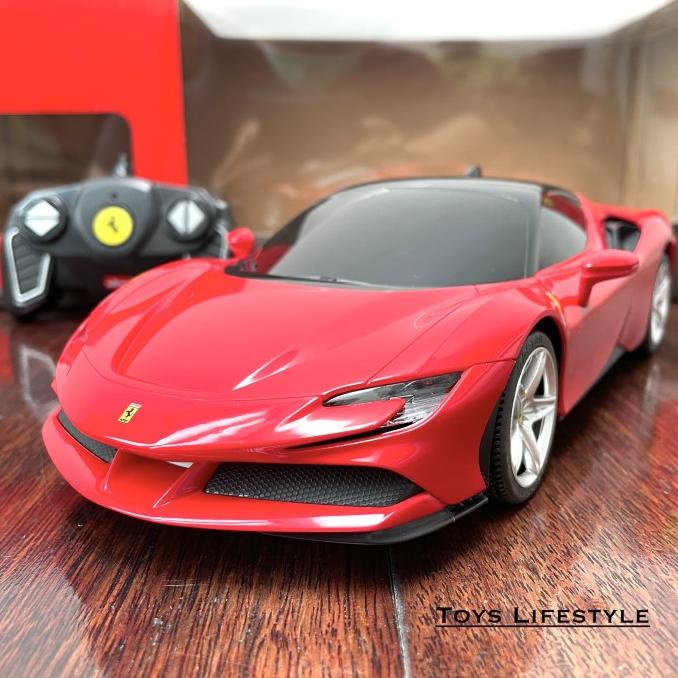 Mobil RC Remote Control Ferrari SF90 Stradale 1:18 (Licensed)