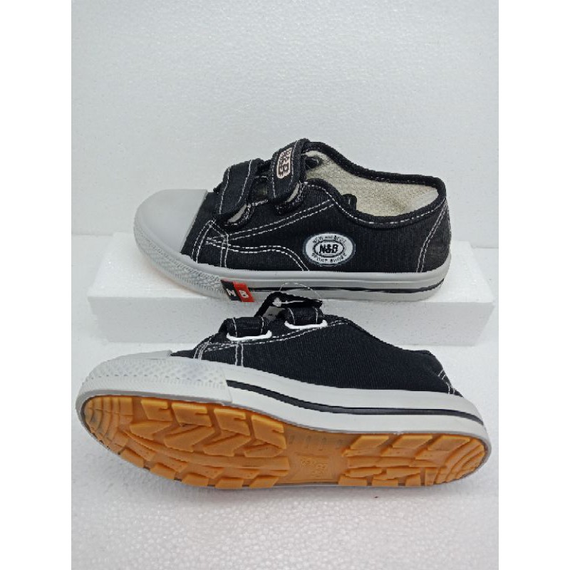 COD sepatu NB terbaru sepatu NB perekat sepatu termurah sepatu NB terlaris sepatu NB terbagus