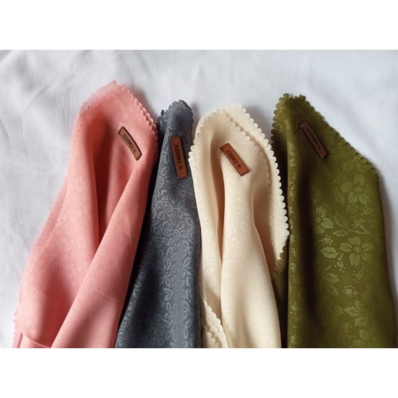 PROMO AGEN HIJAB BELLA SQUARE MOTIF EMBOS HIJAB SEGI EMPAT