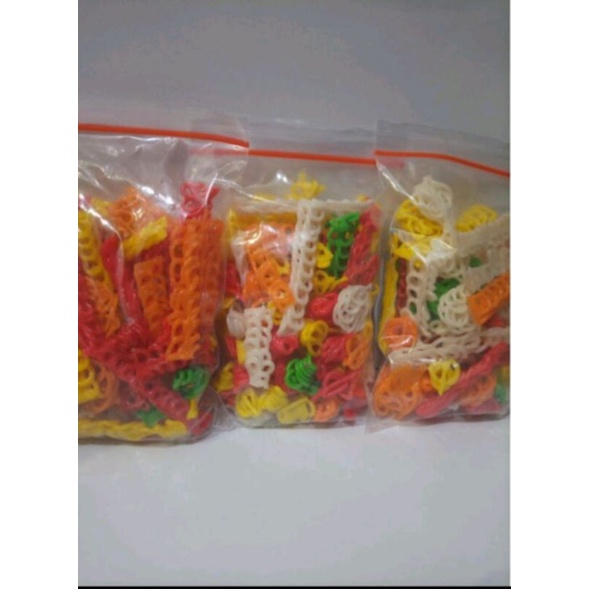 

aneka krupuk bahan seblak di mix/kirca/