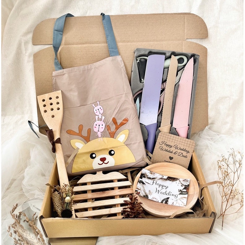 

HAMPERS PARCEL PERNIKAHAN COOKING SET