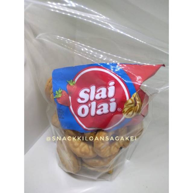 

Slai olai strawberry 250gr | Snack kiloan murah