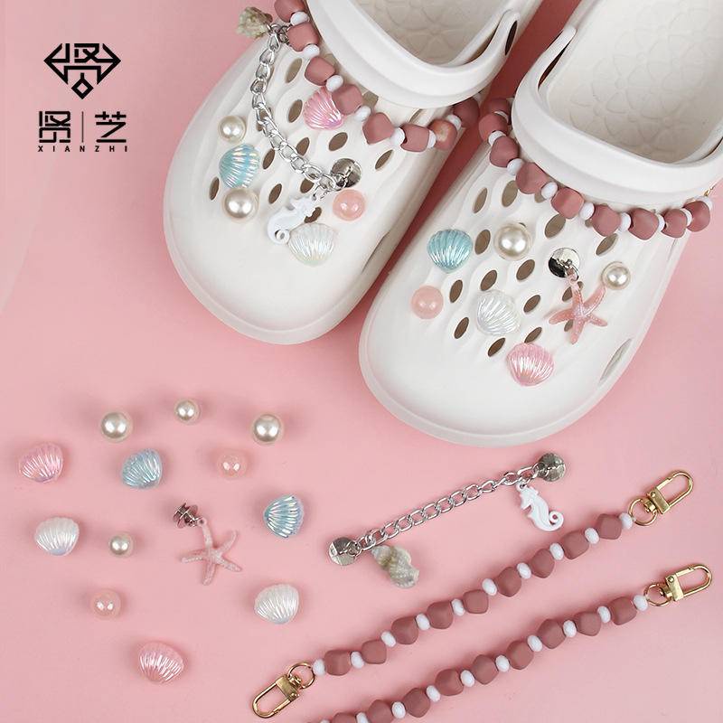 Charms Charms Charms Crocs Jibitz Pins Untuk Dekorasi Sepatu