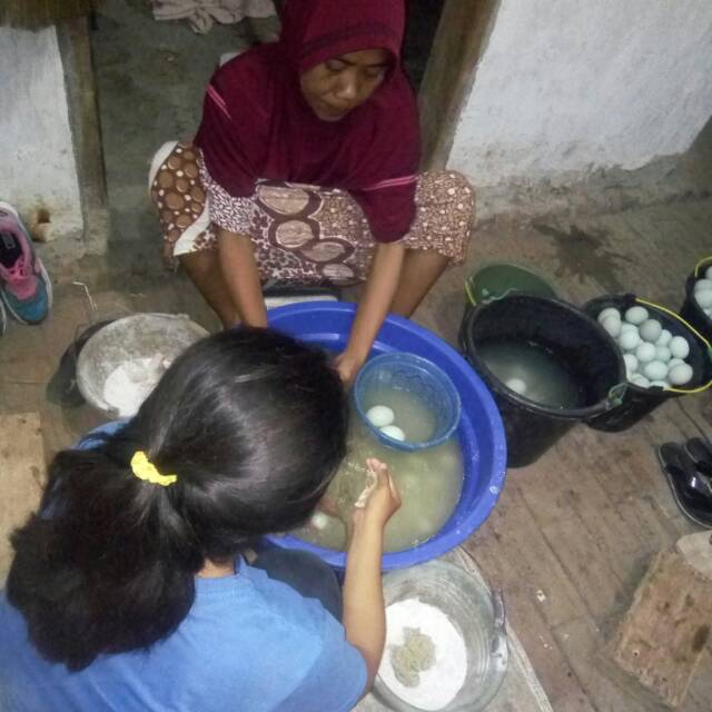 

Telor asin teh jenab gurnyam #gurih nyammii