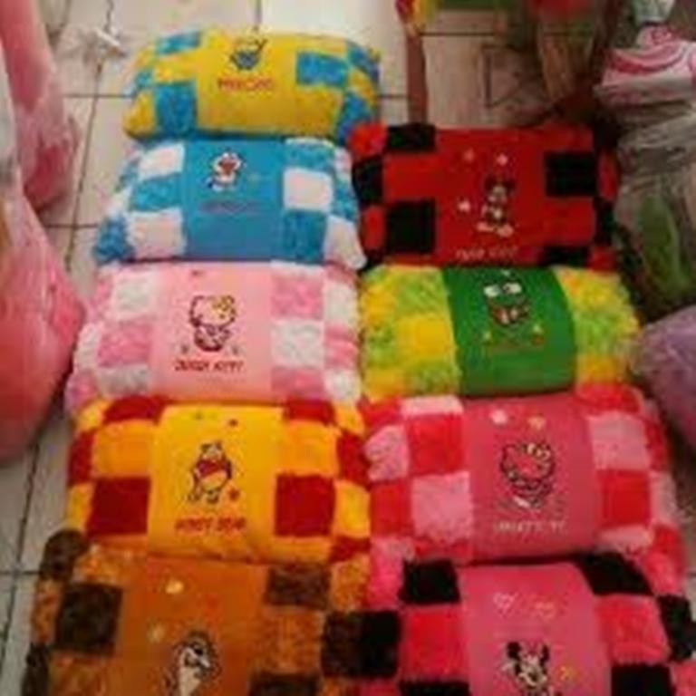 ApotekMiniMarketQueen_ store logo