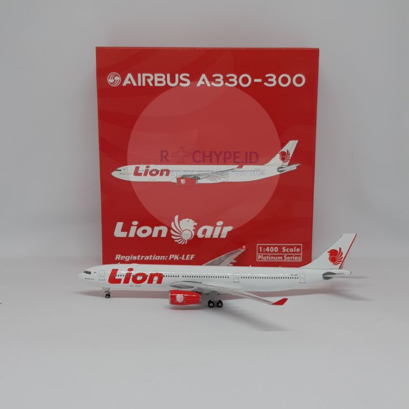 Diecast Pesawat Lion Air A330-300 PK-LEF by Phoenix 1/400