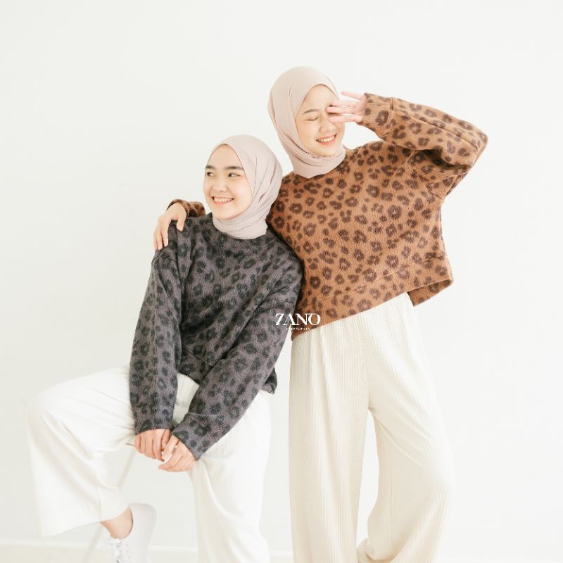 ZANO BASICS Sweater Crop LeoPard