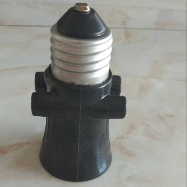 pitingan lampu T fittingan lampu