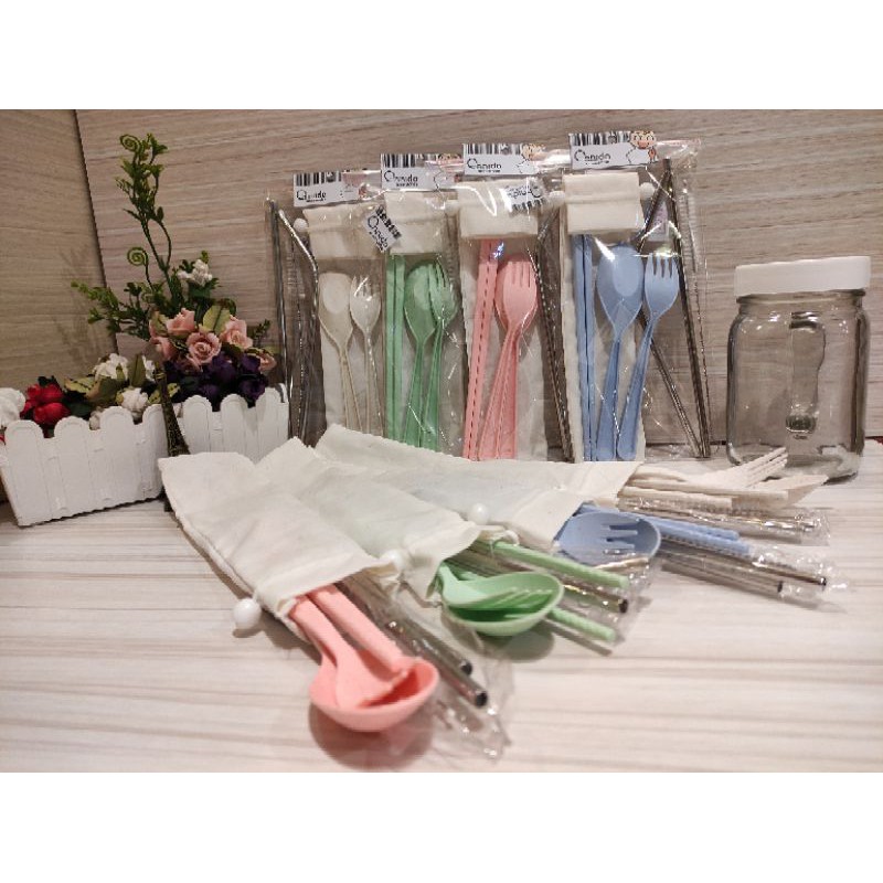 Sedotan Stainless Set Sendok, garpu, sumpit