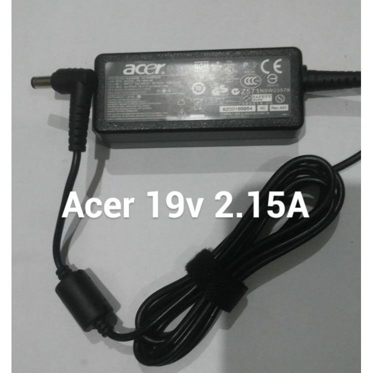 Adaptor Charger Laptop Acer Aspire One E11 E3-111 E14