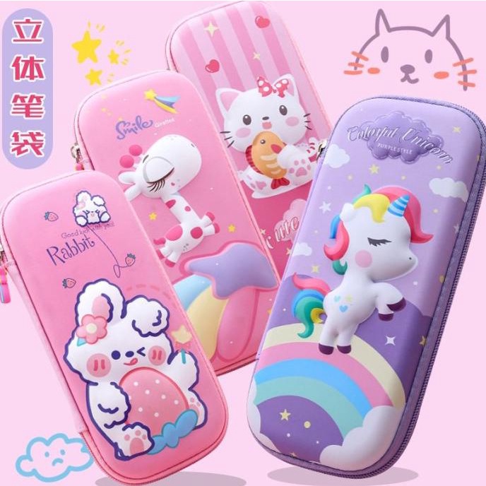 

TERBARU Kotak Pensil Anak SD TK Paud model 3D Lucu/PULPEN GEL/PULPEN LUCU/PULPEN 1 PACK/PENSIL WARNA/PENSIL 2B/PENGHAPUS JOYKO/PENGHAPUS LUCU/RAUTAN PENSIL PUTAR/RAUTAN ELEKTRIK/SPIDOL WARNA/SPIDOL PERMANEN/SPIDOL WHITEBOARD/CORRECTION TAPE
