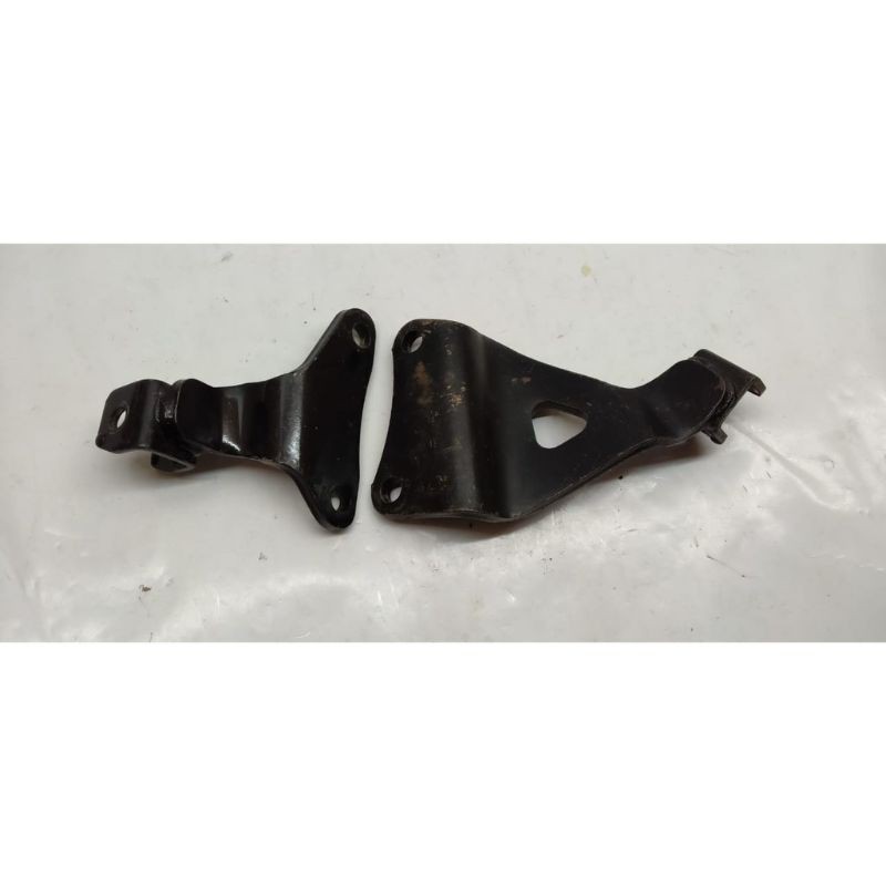 Dudukan footstep belakang mio sporty original