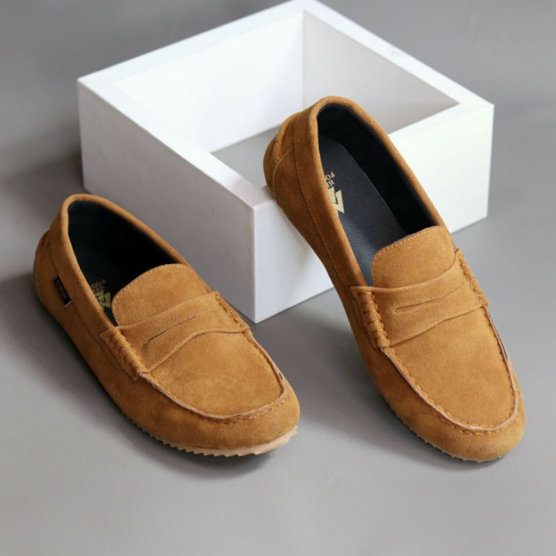 NOAH | Sepatu Pria Kasual Santai Original Loafer Kulit Suede Slop Formal Kerja Kantor