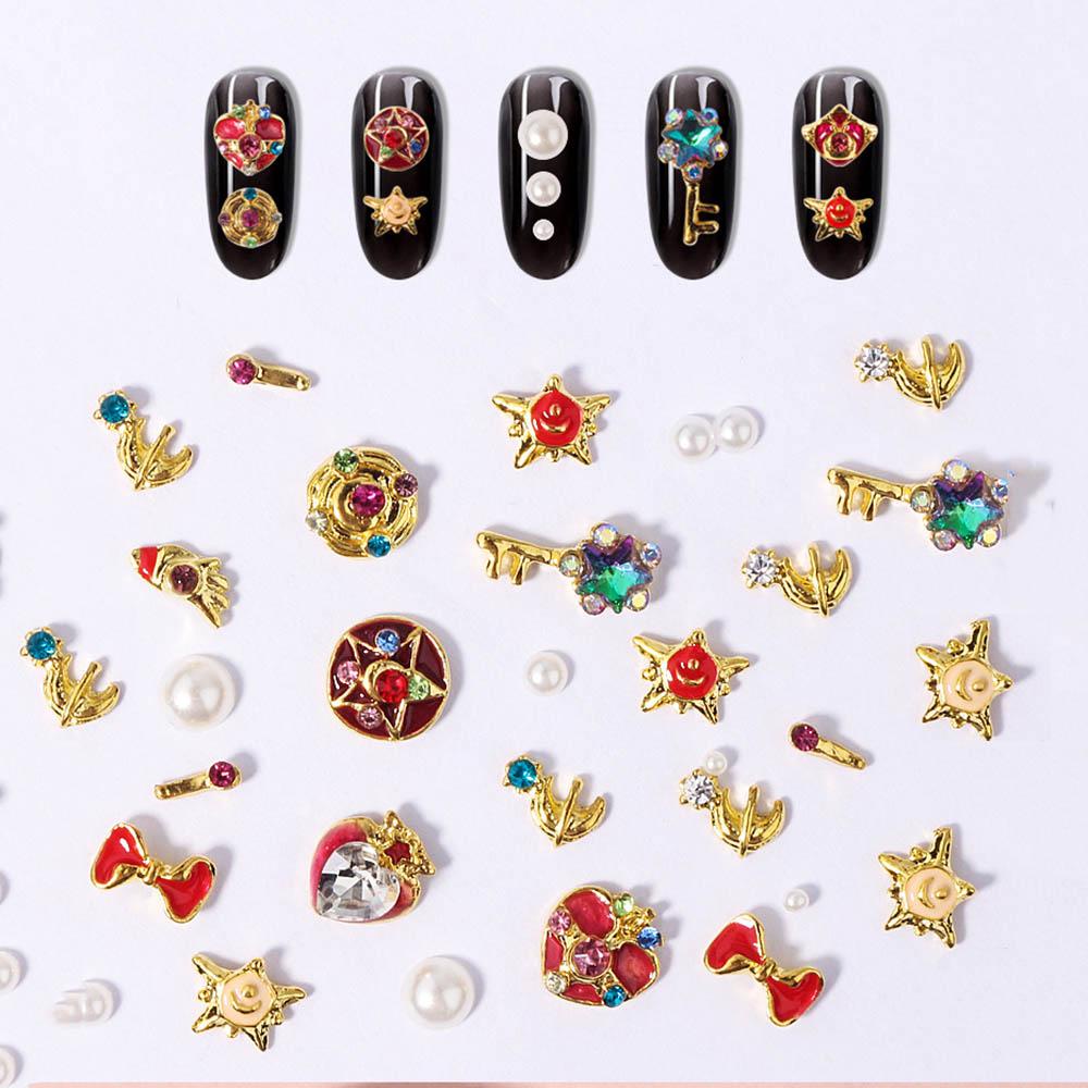 Augustina Dekorasi Nail Art Emas 1Box Sailor Moon Mewah Gaya Rivet Jepang Glitter Perhiasan Manicure Aksesoris