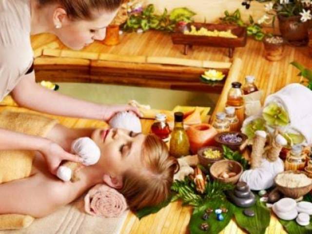 Kompres Wajah | Thai Herbal Massage Face Compress Ball | Thailand Facial Spa