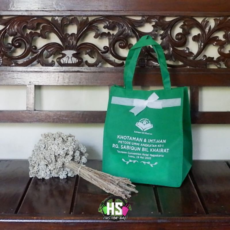 

TAS NASI, TAS NASI BOX 20x20, TAS NASI KOTAK 20x20