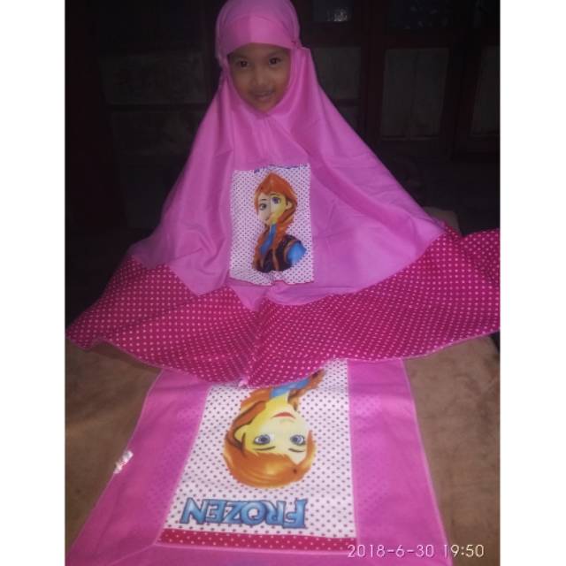 Set mukena sajadah anak karakter frozen