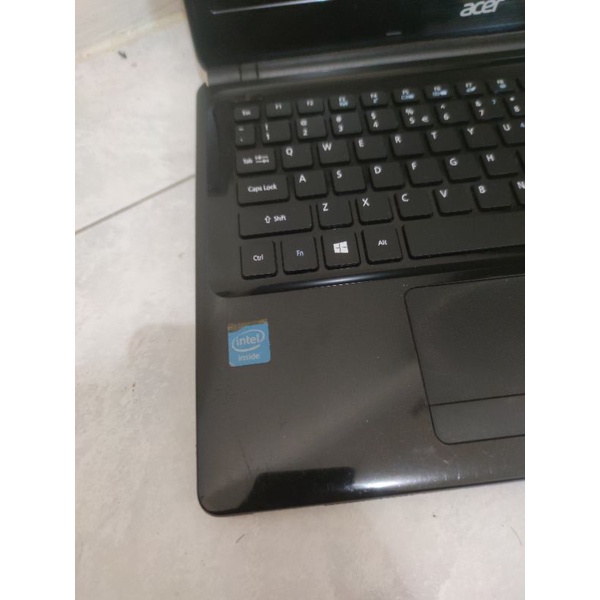 Laptop Acer aspire E1-432