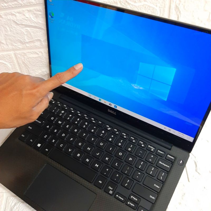 Dell XPS 13 9370 Core i5 8th Gen MURAH RAM 16GB SSD NVMe Touchscreen