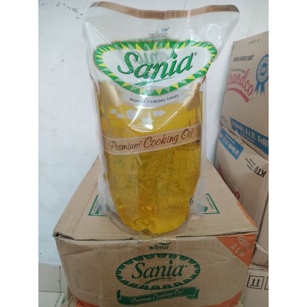 

minyak goreng Sania pouch 2 literan