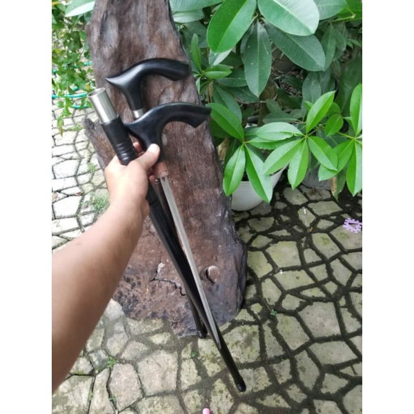 Tongkat jalan kayu bertuah galih kelor kalimantan