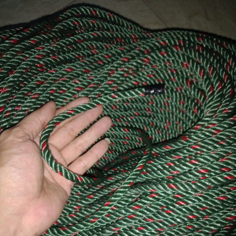 

Promo 50 Meter Tali Tambang Ukuran 8mm Hijau Bintik Merah Plastik PE