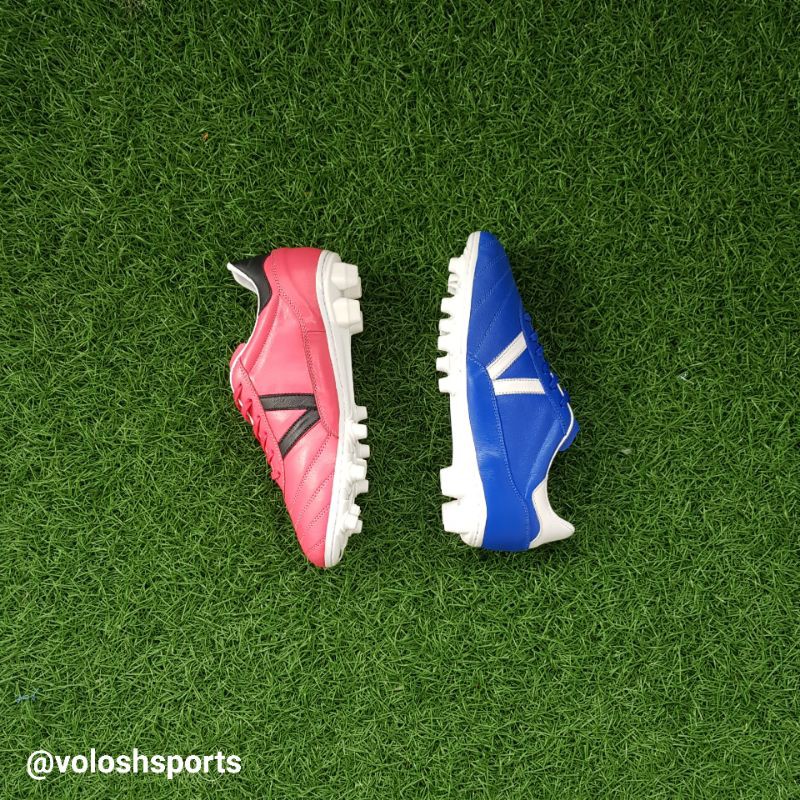 Sepatu Bola Volosh Zege X Pink hitam - biru putih