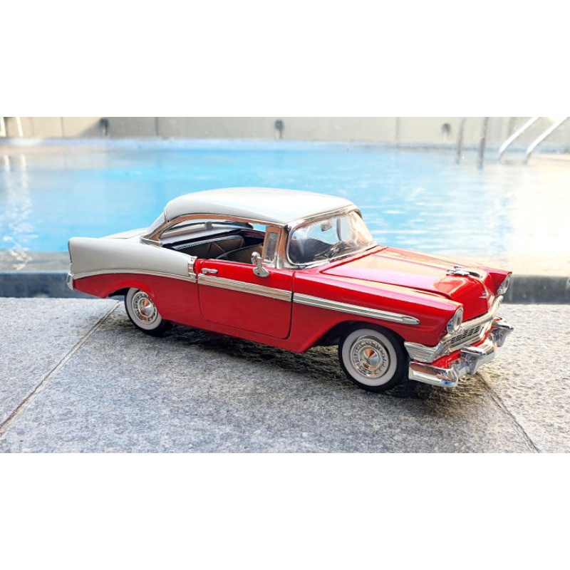 Jada 1956 Chevy Bel Air Skala 1:24 Miniatur Diecast Mobil