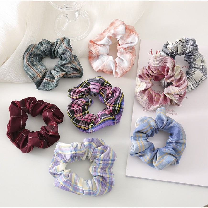 Scrunchies / Scrunchie Hijab / Ikat Rambut Wanita Anak Ivelle