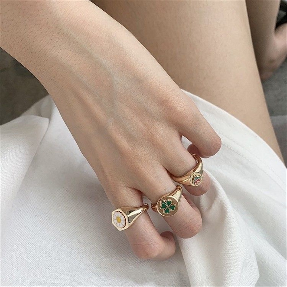 Cincin Desain Bunga Tulip Daisy Gaya Retro Korea Untuk Aksesoris Perhiasan