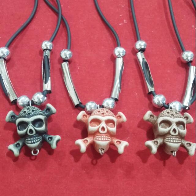 Kalung trendy skull