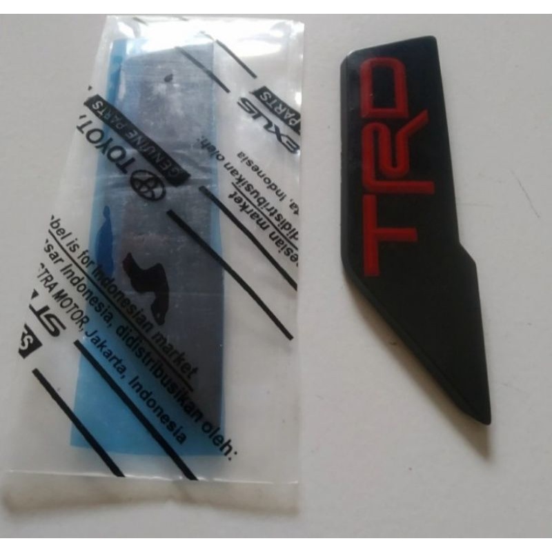 emblem trd gril fortuner 2020