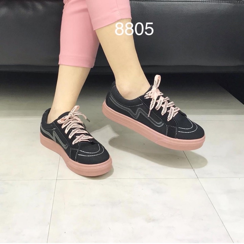 sneakers c8805 size 37,38,39anitamport realpict