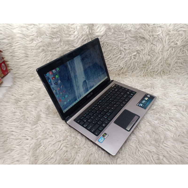 Laptop Asus A43S Ram 4gb SSD 240gb core i3 Nvidia Ngebuttt lancar jaya