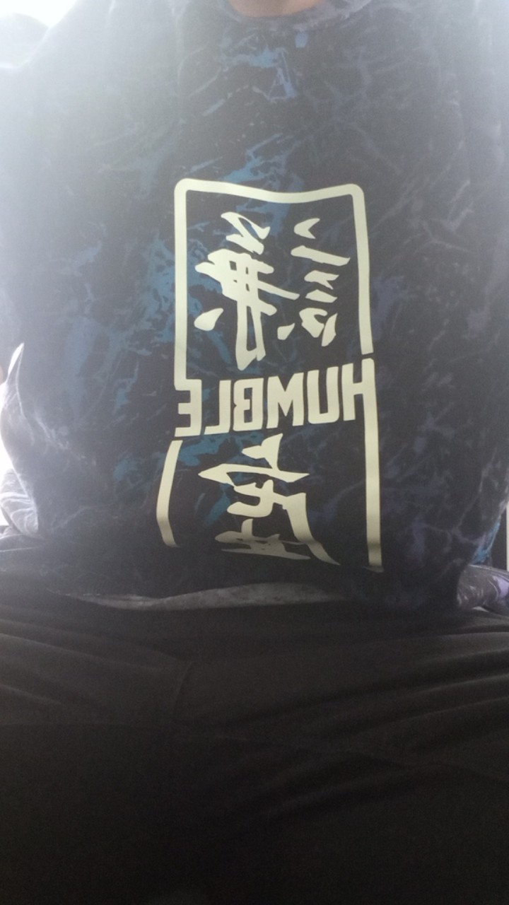 Isaishodo - Humble / Urban Batik / T-shirt / 7 Varian / Kaos Jepang / Unisex