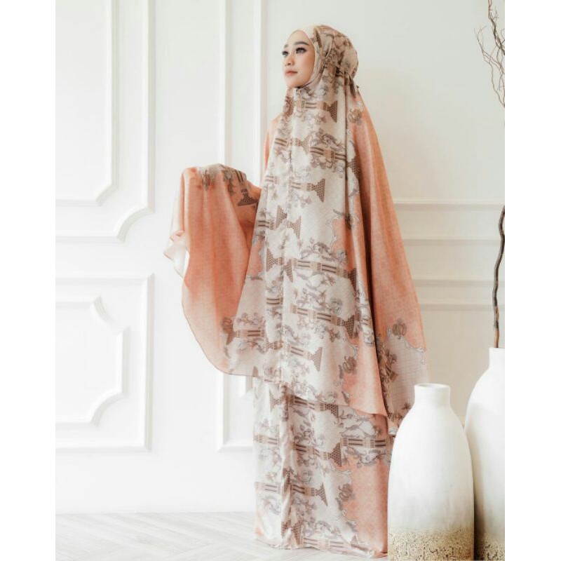 Set prayer (mukena) by wearing klamby
