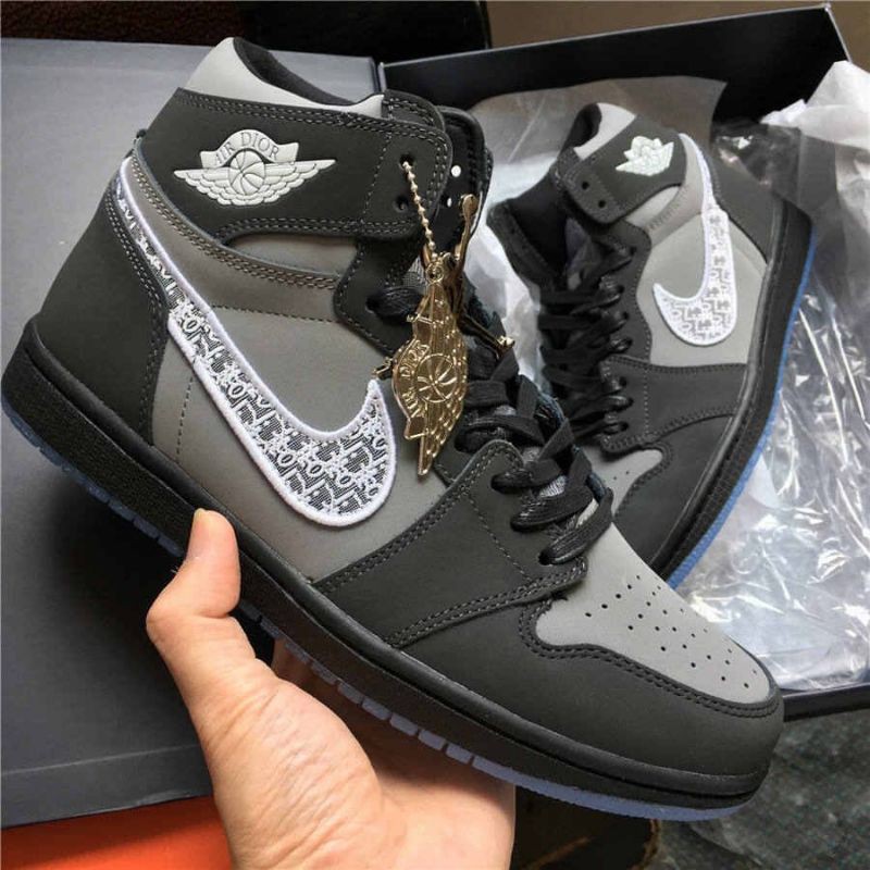 dior air jordan harga