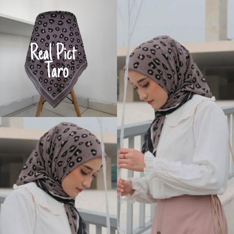 Kerudung vanilla hijab jilbab leopard love rantal polkadot / vanilla hijab segiempat voal motif vanilla chain / deenay kw button kw lasercut-Leo taro
