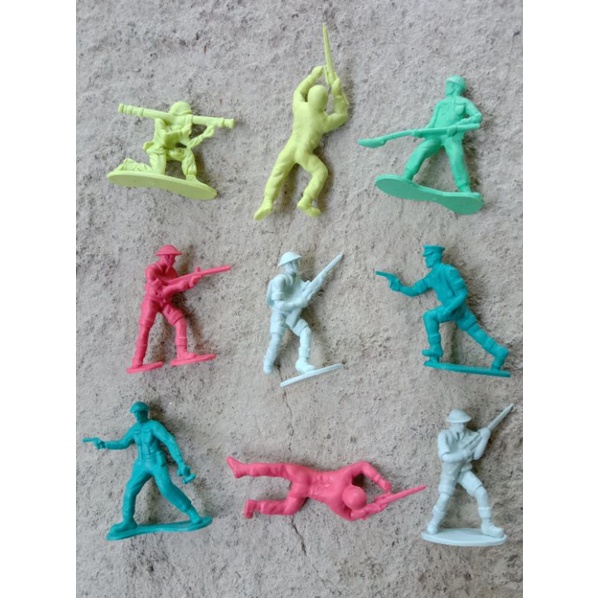 Mainan Figure Action Polisi Koboi jadul era 90an