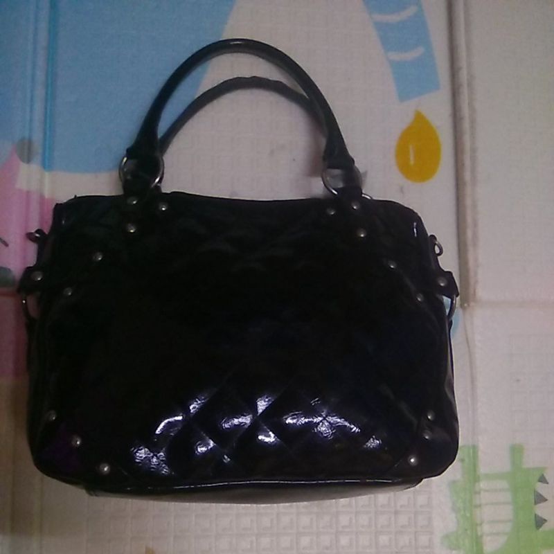 Preloved tas pesta
